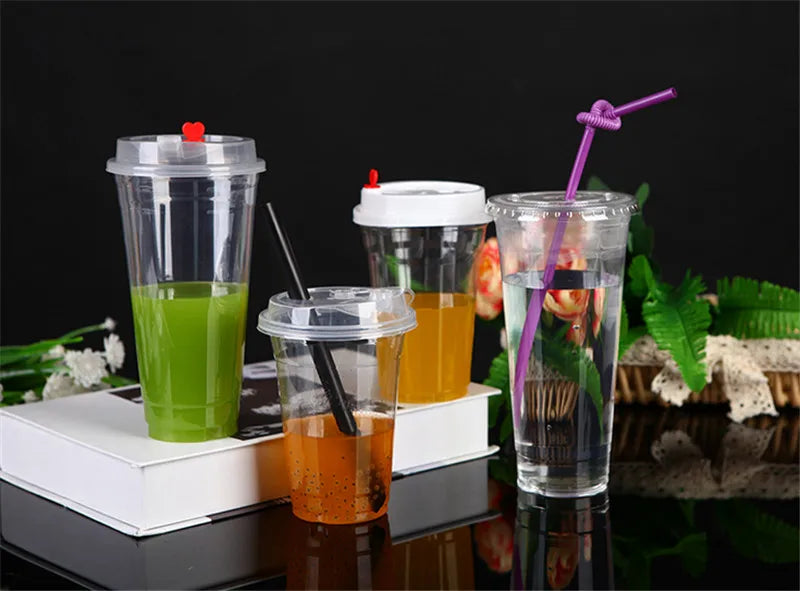 100PCS Plastic Cups With Dome Lids for Iced Cold Drink Coffee Tea Smoothies Sodas Water Party Disposable Tableware dessert cups