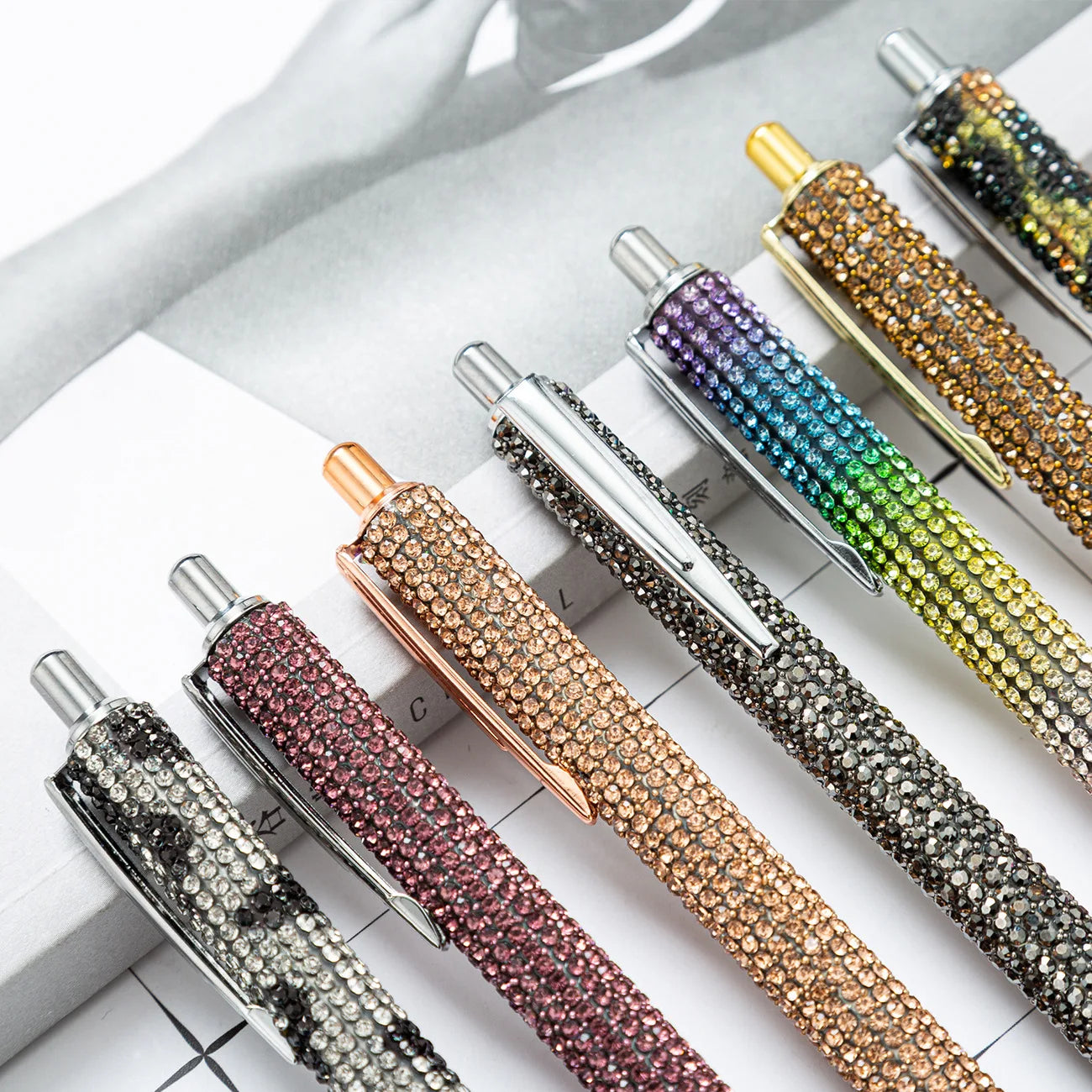 Ballpoint Pen Luxury Rhinestone Cute Wedding Rose Gold Metal Stationery School Office Supply High Quality Pens