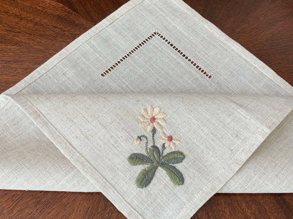 Varieties Flower,  Garden Embroidered Linen Look Floral Napkins, Placemats, Table Napkin, Hotel, Airbnb, Gift Restaurant
