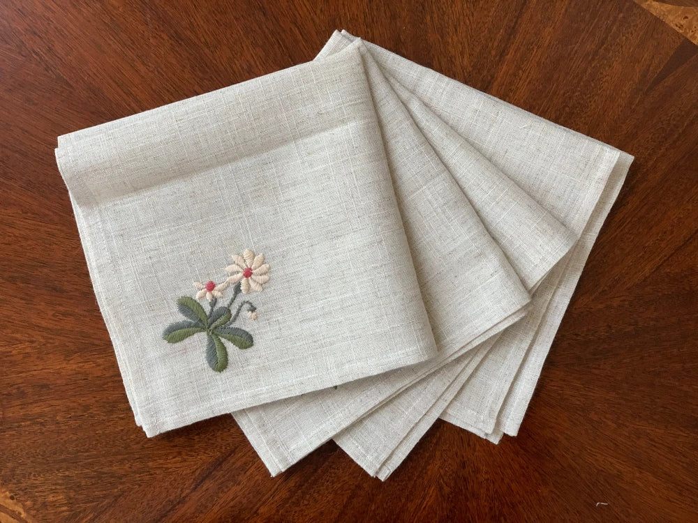 Varieties Flower,  Garden Embroidered Linen Look Floral Napkins, Placemats, Table Napkin, Hotel, Airbnb, Gift Restaurant