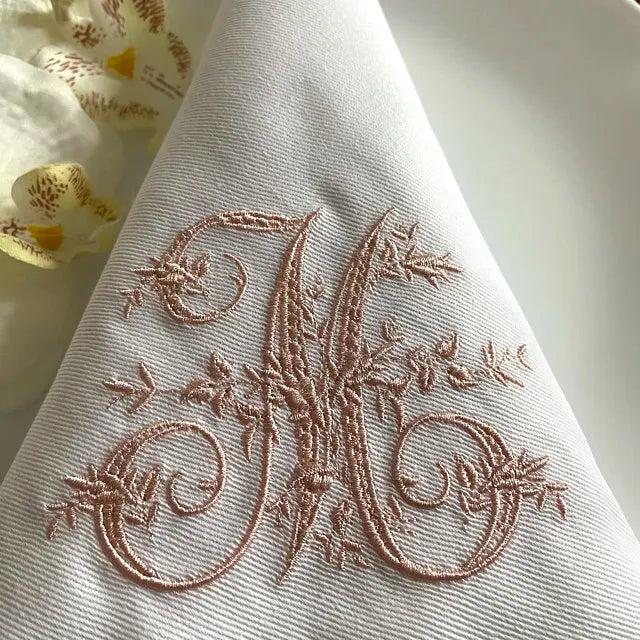 Customized Victorian Monogrammed Embroidered Dinner Napkins Placemat，Elegant Design for Wedding, Party, Gift