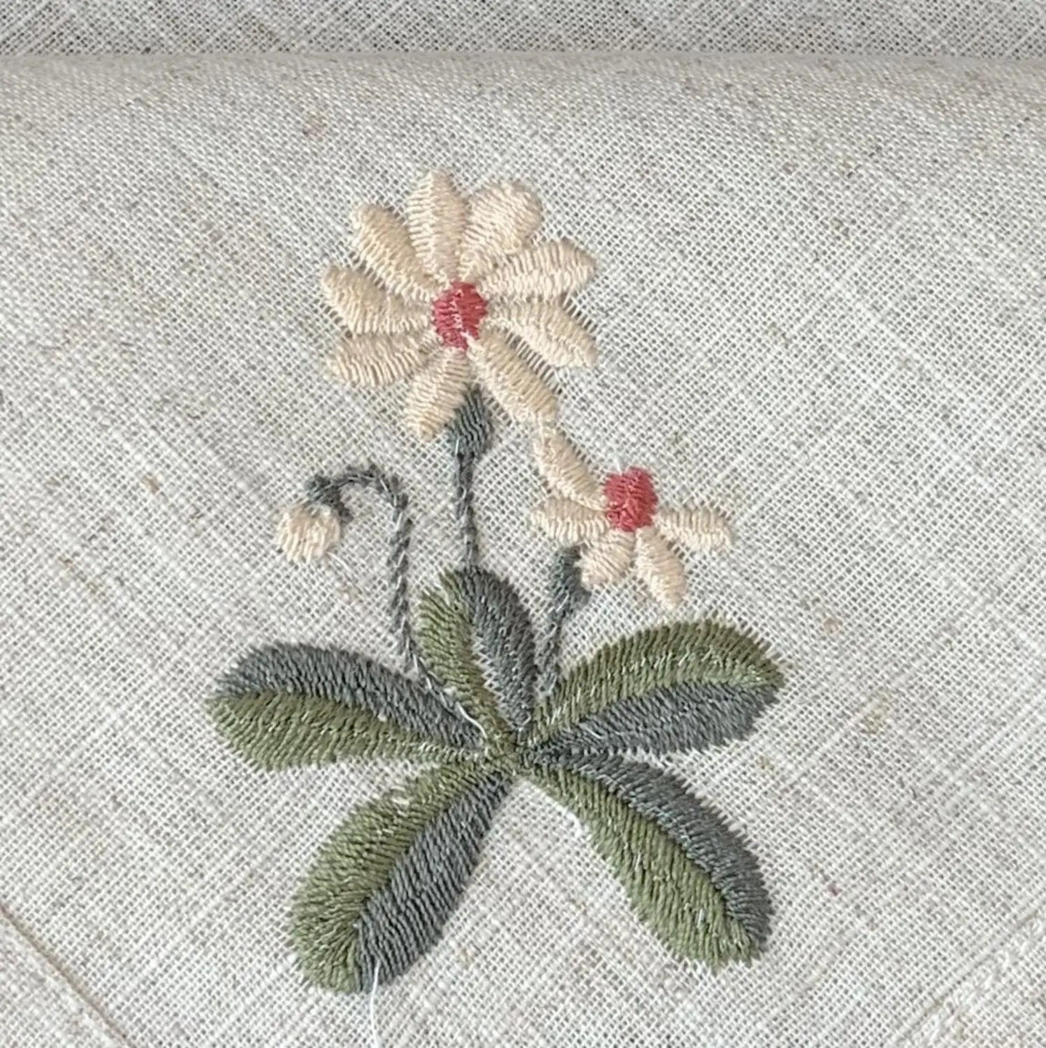 Varieties Flower,  Garden Embroidered Linen Look Floral Napkins, Placemats, Table Napkin, Hotel, Airbnb, Gift Restaurant