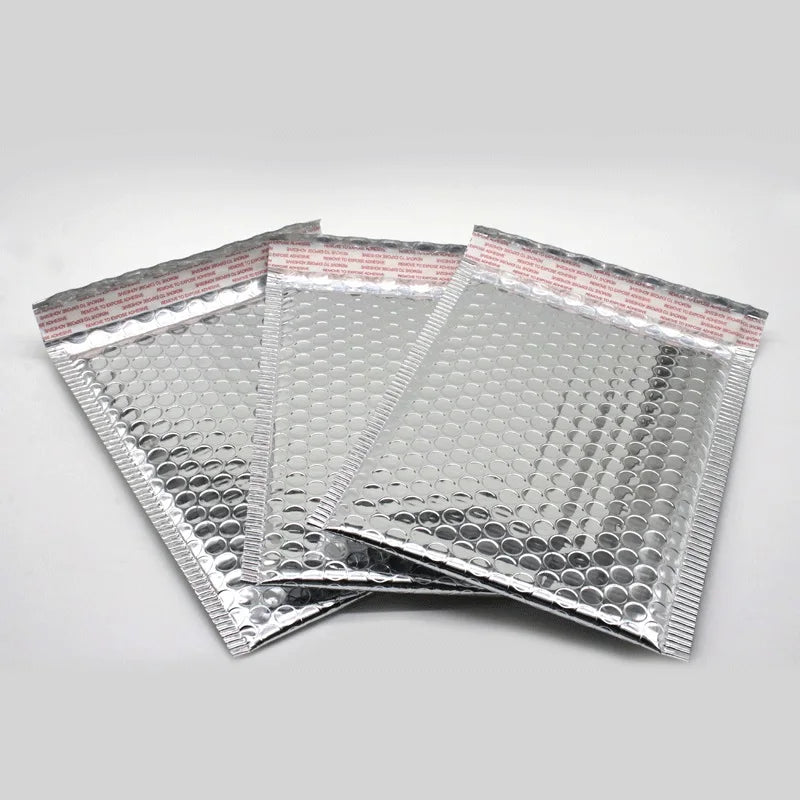 50Pcs/Lot 11x13cm Sliver Aluminum Bubble Shipping Bag Padded Envelopes Bubble Mailer Bag Aluminum Foil Gift Bag Packing Wrap
