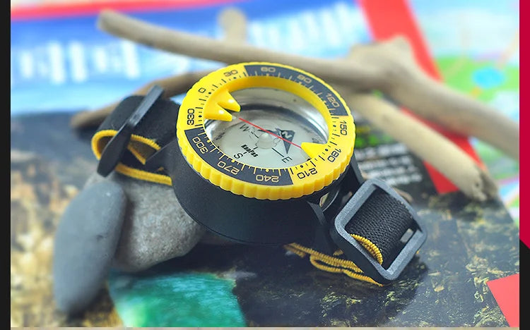 KANPAS 6BAR Scuba Diving Compass / Dive Compass / Compass Sea Navigation / Blue Compass Glow / Diving Luminous Signal