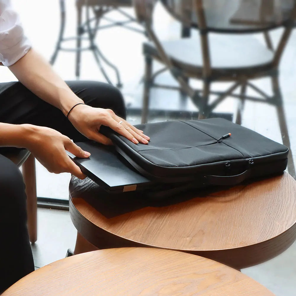 WIWU New Portable Laptop Sleeve 13 14 Double Layer Laptop Bag for MacBook Air 15 Air 13 2025 Case Waterproof Bag for Laptop 15.6