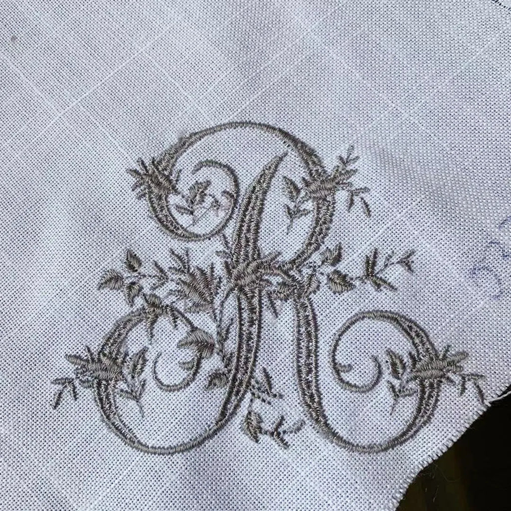 Customized Victorian Monogrammed Embroidered Dinner Napkins Placemat，Elegant Design for Wedding, Party, Gift