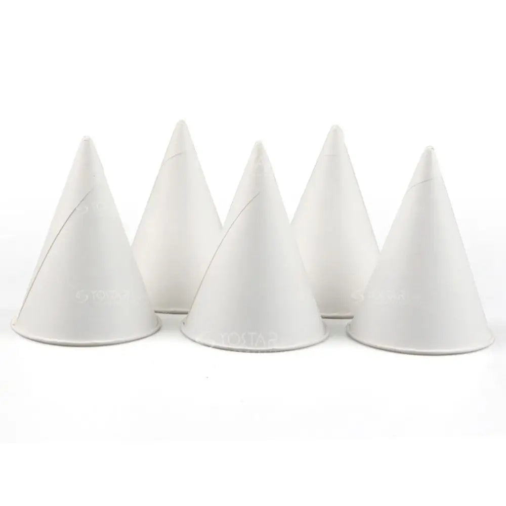 200Pcs 3.7Oz/4.5Oz White Paper Cone Cups Coated 200 Count Snow Cone Cups Heat-resistant Multi-functional Cone Party Tableware