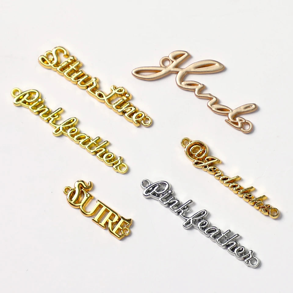Custom Logo 3D Metal Letters Zinc Alloy Name Tag for Handbag Clothing Metal Labels Sew-On
