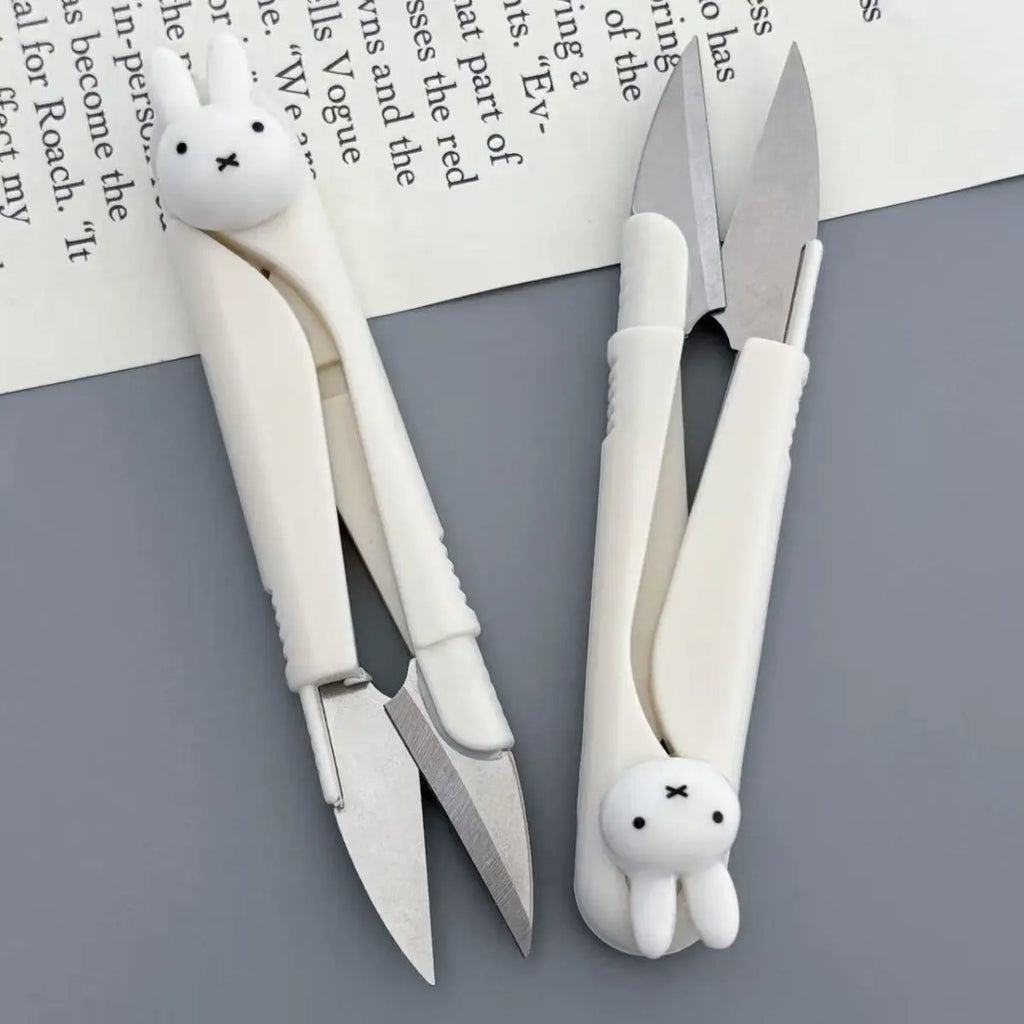 New Cute Miffy Bunny Sweet Creative Cartoon Pattern Simple Fashion Small Portable Plastic Scissors for Students Doing Crafts