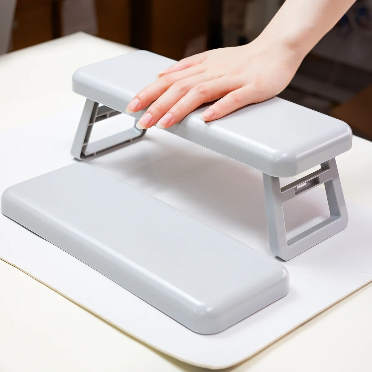 Plastic Manicure Handrest: Foldable Height Adjustment, UV Light Placement Ready, Comfortable Nail Treatment Support Tool