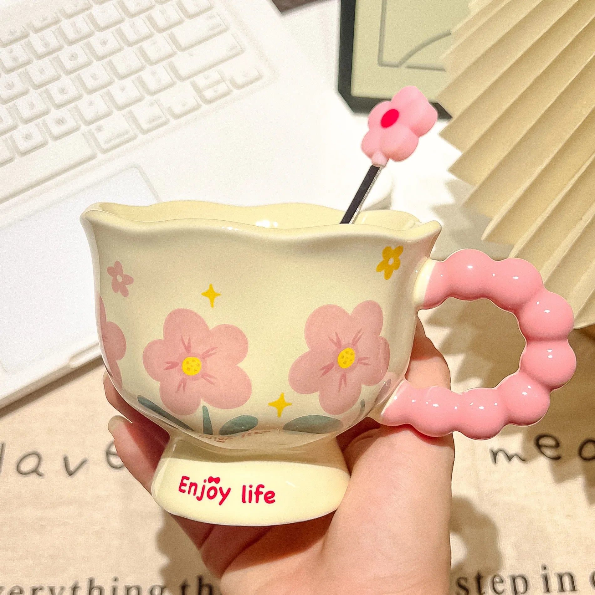 Girls Birthday Gift Souvenir Coffee Cup Mugs Coffee Cups Creative Flower Mug Household Ceramic Cup High Value Water Cup