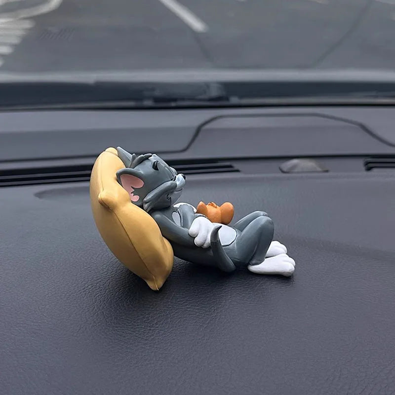 Cute Tom Car Dashboard Decor Set Cartoon Figure Jerry Vehicle Interior Desktop Ornament Collection Car Accessories Windshield