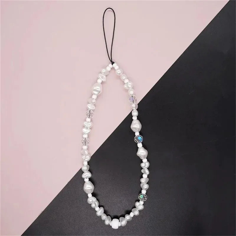 Korean Cute Pearl Love Heart Short Hand Wrist Lanyard Simplicity Short Phone Strap For Cell Phone Earphone Backpack Camera Chain