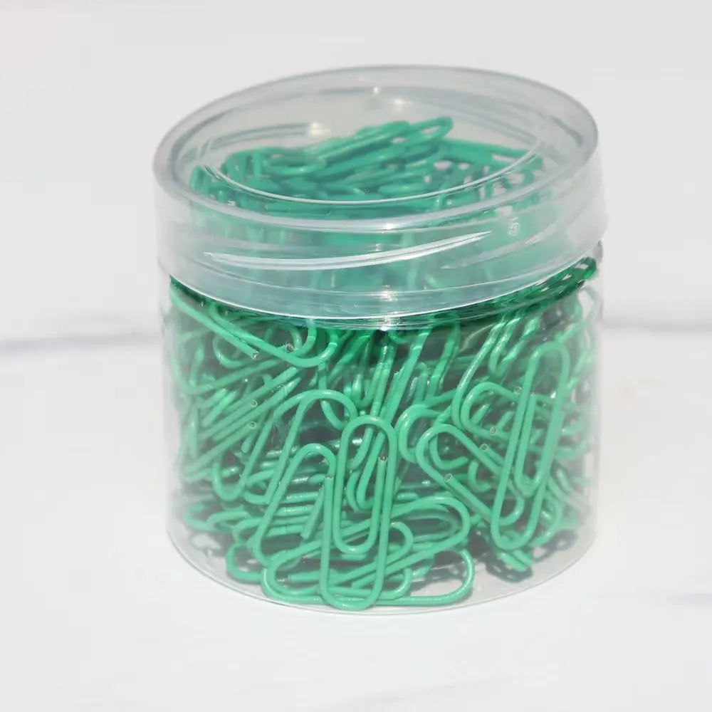 A box of paper clips, multi-color optional, color bills, small card storage gadgets, DIY small material clips, school supplies,