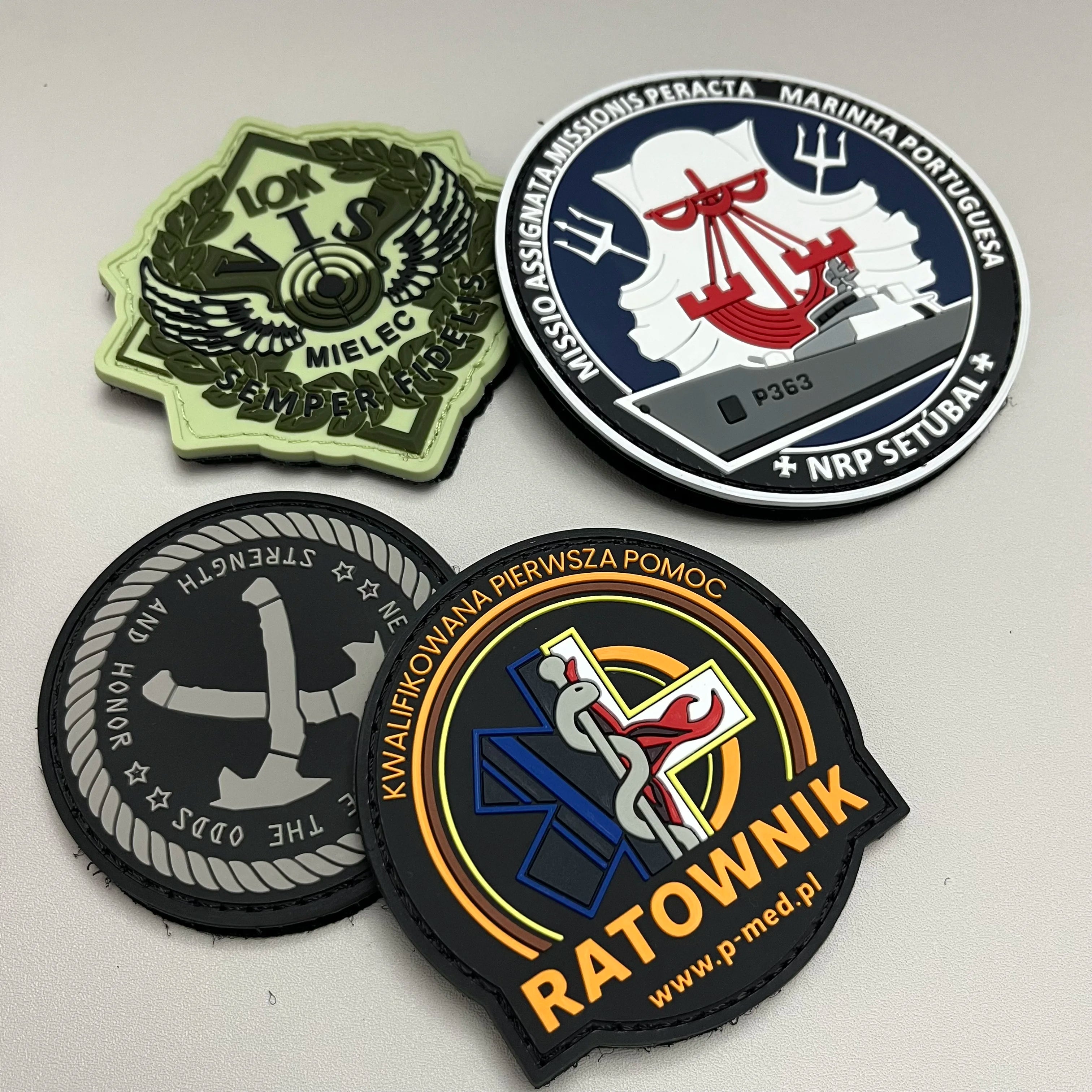 Custom Logo 3D PVC Silicone Patch Heat Transfer Rubber Label Clothing Tags Personalized Embroidery Patch DIY Garment Bag Hat