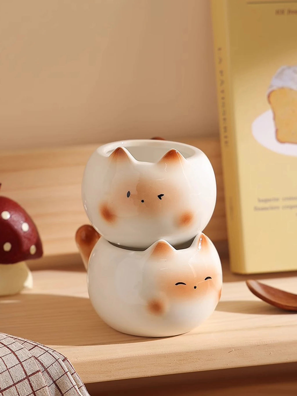 1Pc Siamese Cat Coffee Cup, Creative Cute Kitten Mug, High-Quality Exquisite Cup, Suitable for Coffee Shop Latte Art, Office, Living Room, Home, Bedroom Drinking Cup, Afternoon Tea Flower Tea Black Tea Cup, Gift