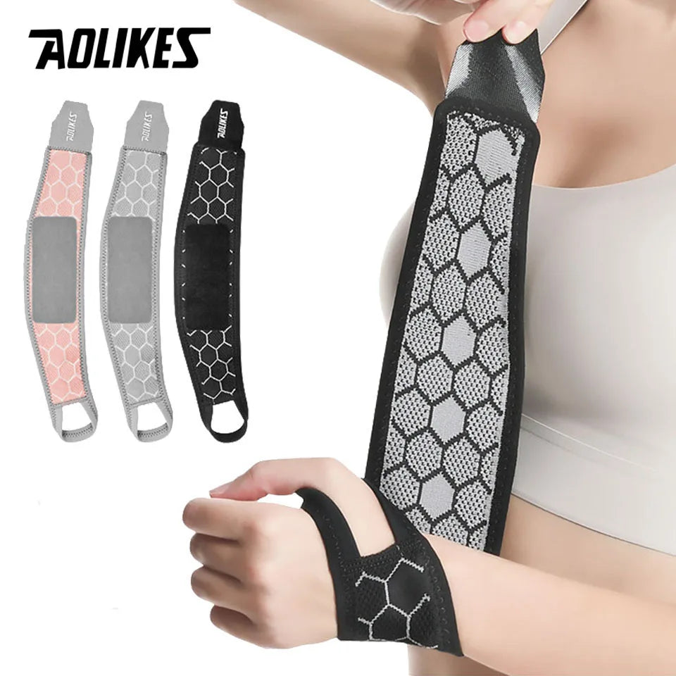 AOLIKES 1PCS New Wrist Brace for Carpal Tunnel Relief Light Support - Compression Wrist Support,Wrist Guards Fit Right Left Hand