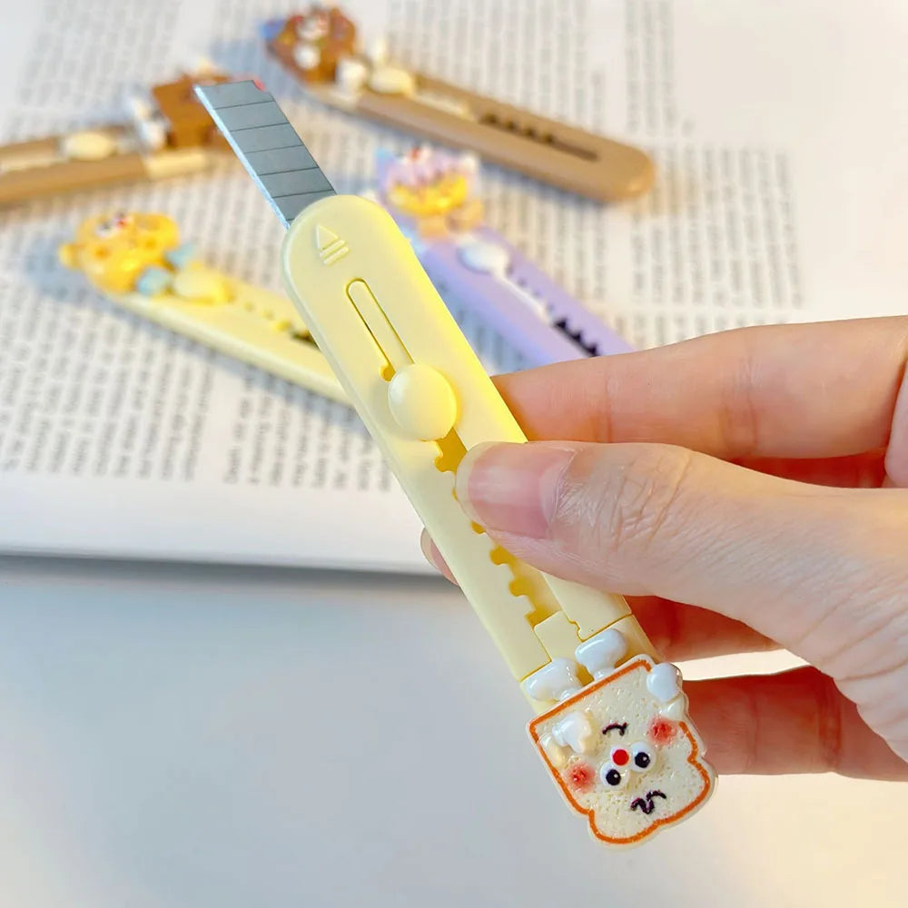 1 Pcs Cute Cartoon Alloy Mini Portalble Utility Knife Cutter Letter Envelope Opener Mail Knife School Office Supplies