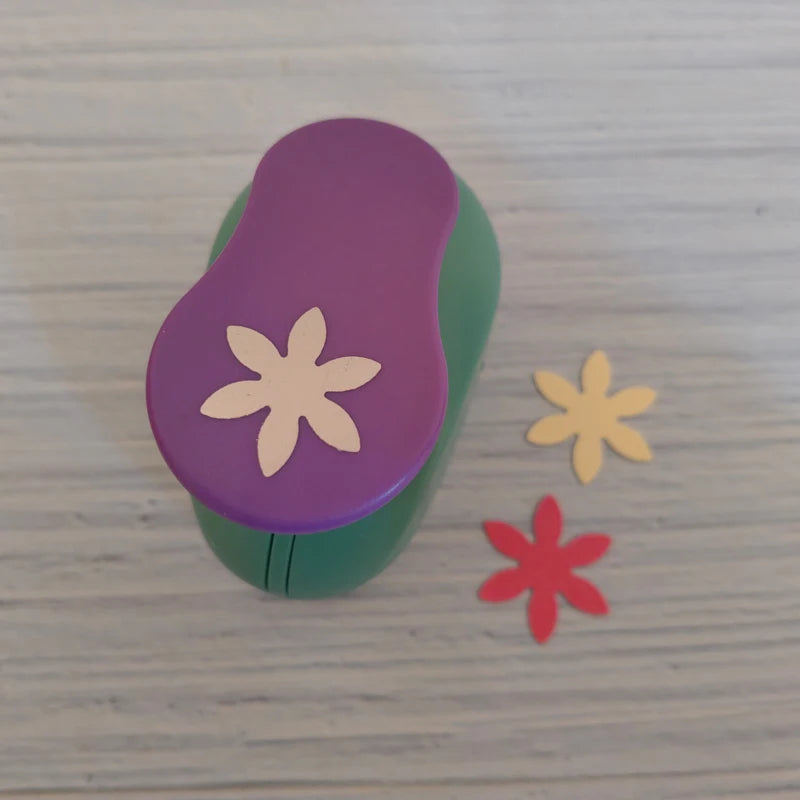 1.8cm - 2.5cm Flower Furador  Diy Paper Cut Eva Foam Maker Puncher Scrapbooking Labor Saving For Hole Punch DIY Handmade