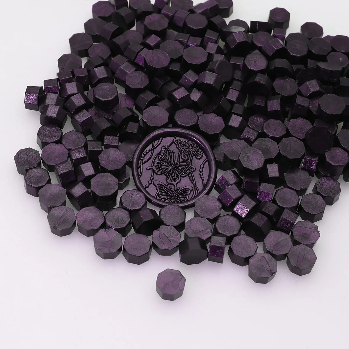 100pcs/bag Octagonal Sealing Wax Beads for Wax Stamps is Suitable for Wedding Invitations, Envelope Cards, Christmas Gift