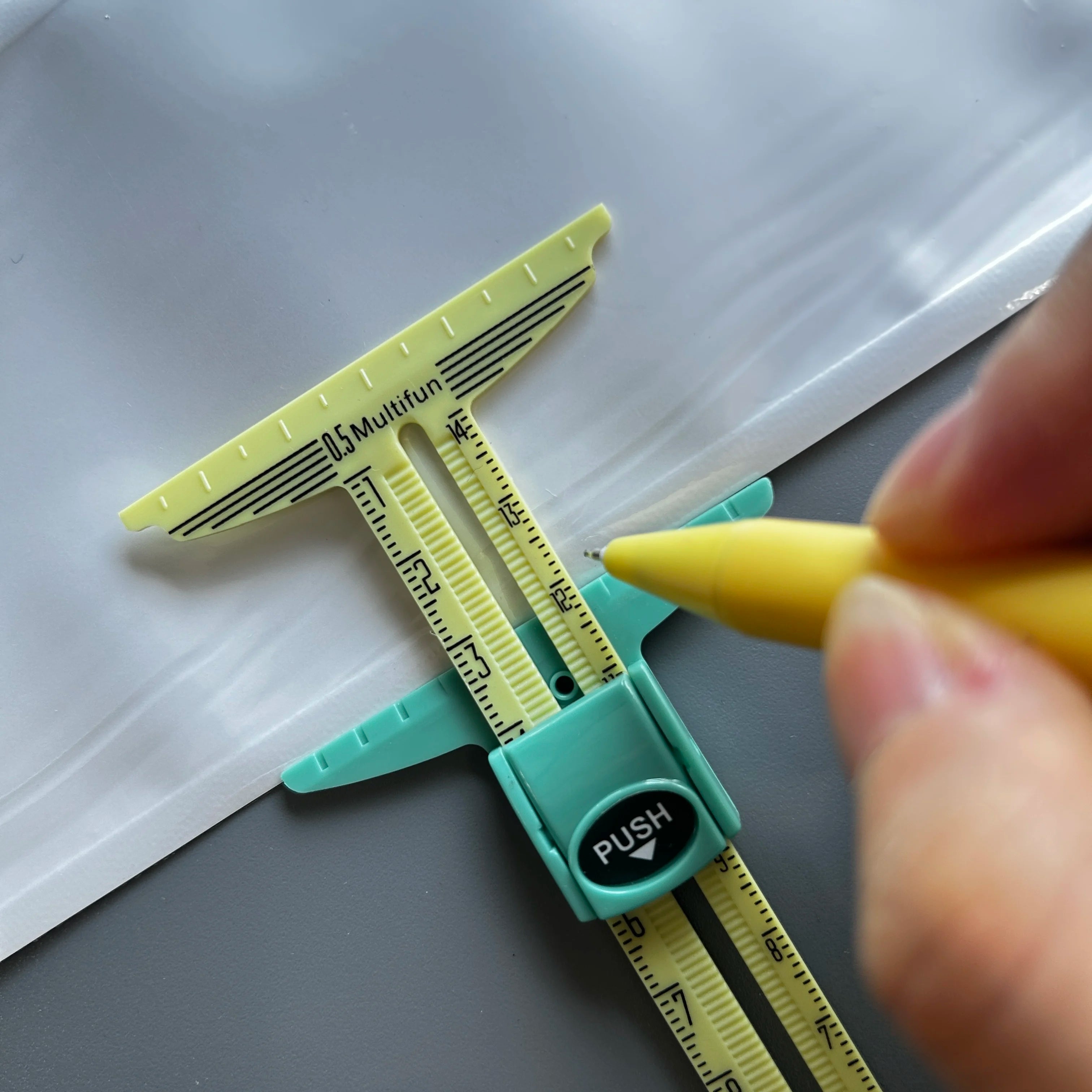 5-in-1 Exclusive Edition Sewing Ruler with Centimeter Scale And Slide Rule Heavy-Duty Plastic Structure for Cutting Embroidery A