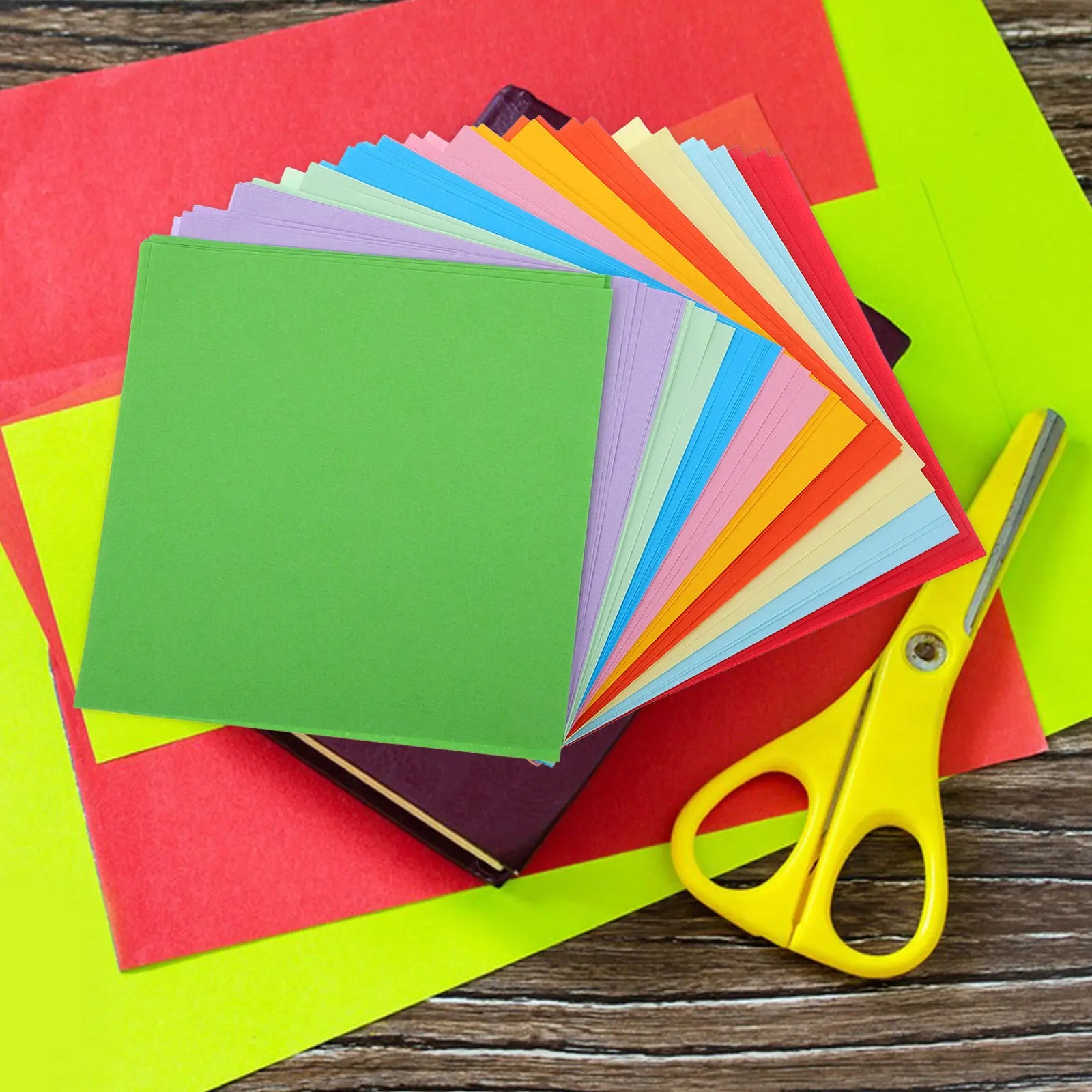 100 Sheets Square Colorful Cardstock Origami Paper Double Sided for Kids Fine Motor Skills Development DIY Crafts Construction