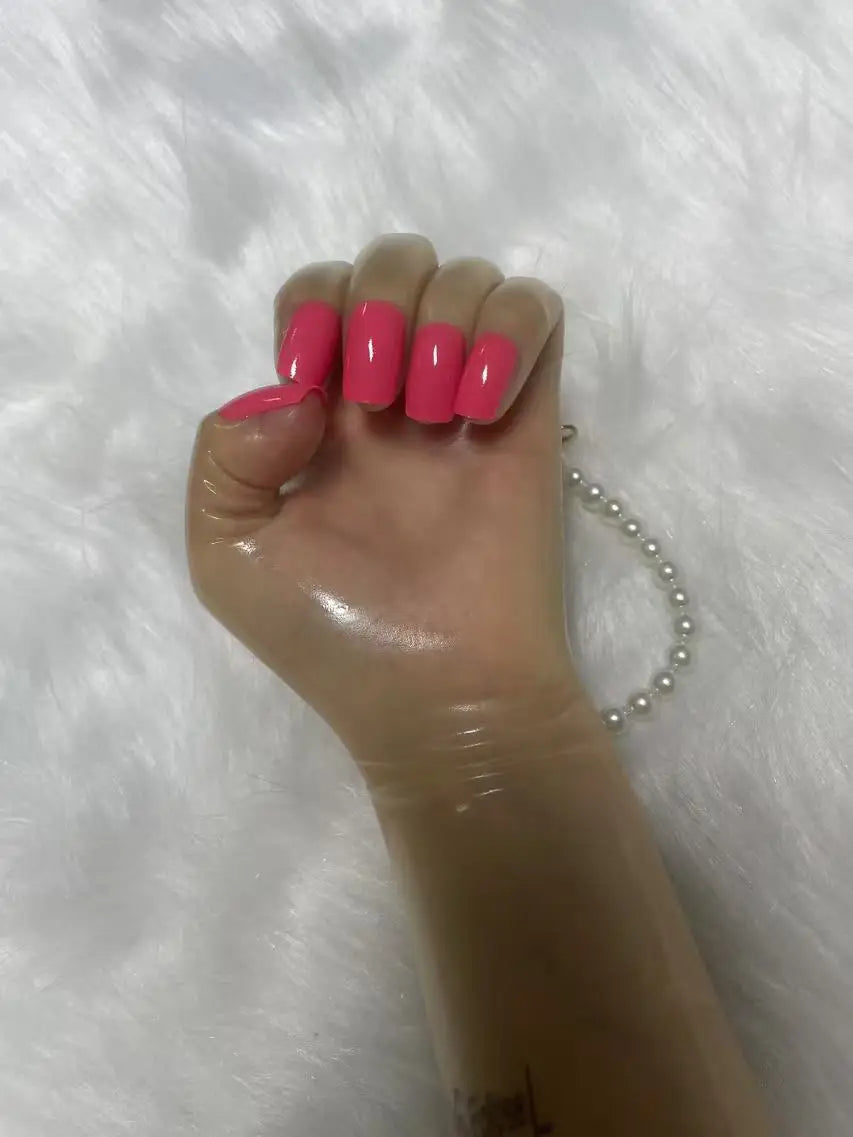 A pair of Malaysian latex material supper thin transparent shiny shiny male to female latex medium long gloves with nail service