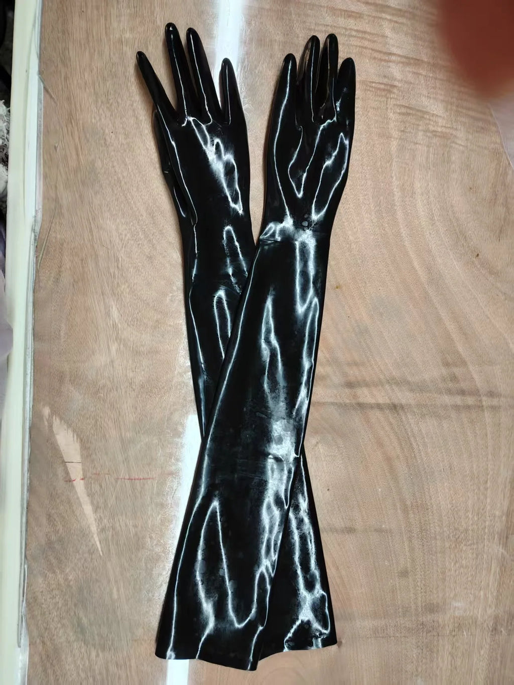 Black latex long gloves, suitable for both men and women
