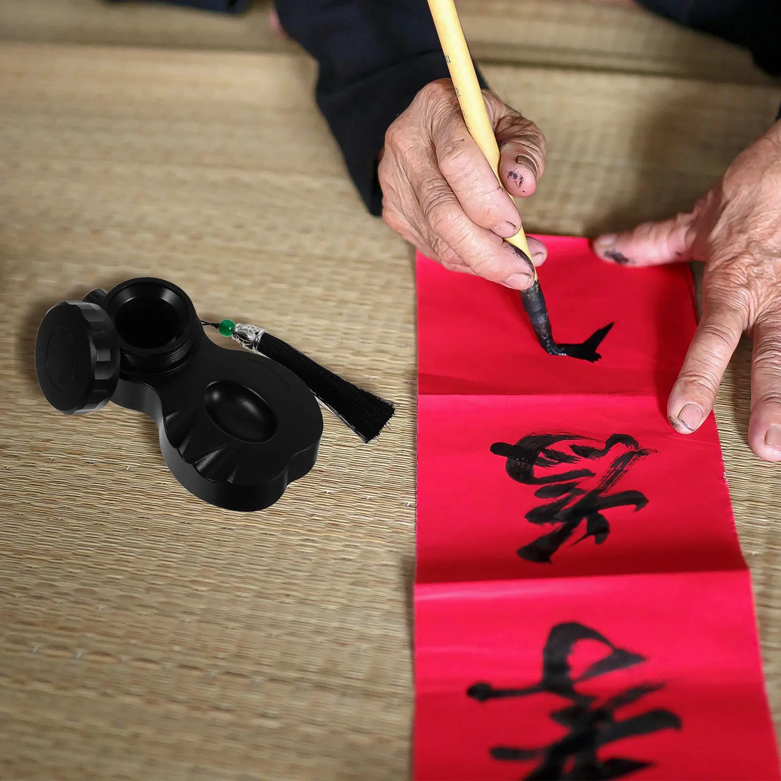 Portable Covered Inkstone Sealed Ink Tray Ink Dish Brush Rest Holder Beginner Student Calligraphy Practice Chinese Inkstone