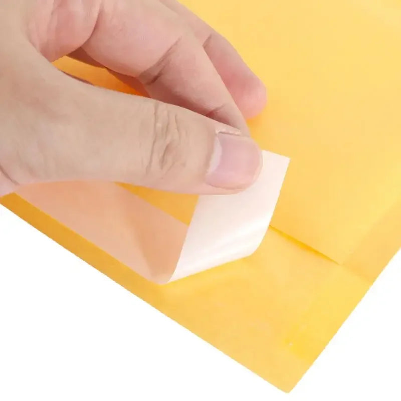 50Pcs Yellow Kraft Paper Bubble Mailers Packaging Bags Self Seal Padded Envelopes Poly Lined Shipping Bags for Bussiness