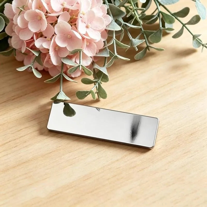 3 pcs Name Tag Brooches, Smooth Writable Area for Event Staff Badges, Durable Non-Fading great for Office Employee ID