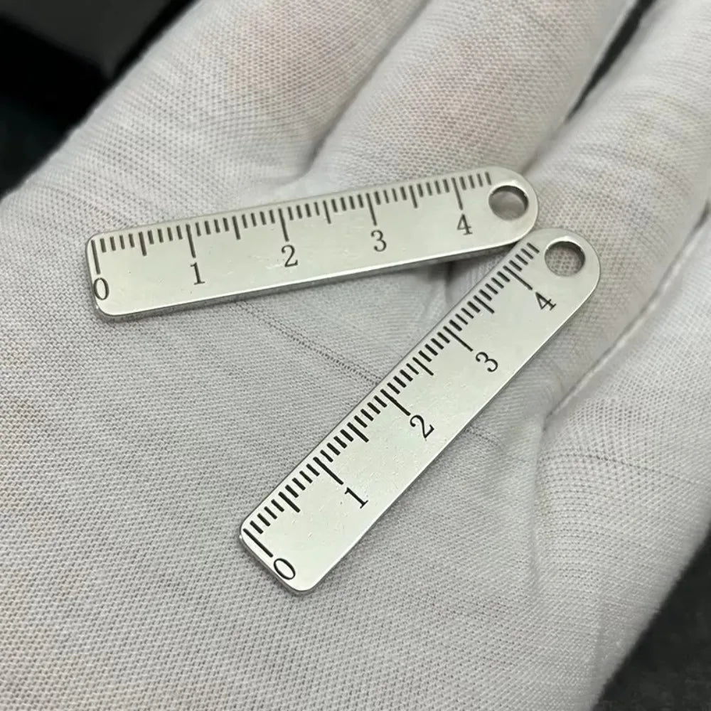 High Quality Portable Stainless Steel Mini Ruler Anti Lost Small Size Metal Ruler Keychain Mini Straight Ruler School Supplies