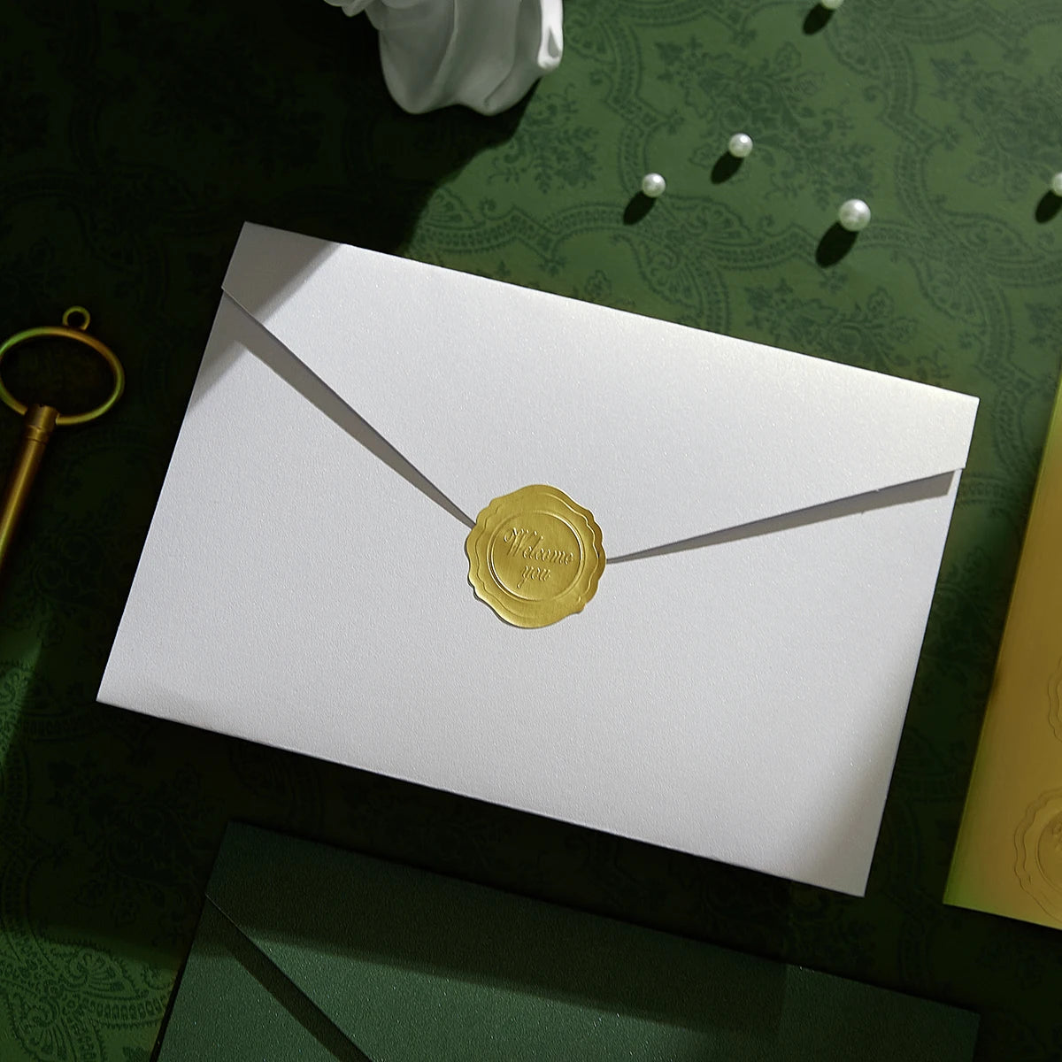 10Pcs Pearl Color Ins Style Envelope Invitations with Gold Sealing Stickers, Multi-Purpose Envelopes for Weddings, Birthdays, Fa