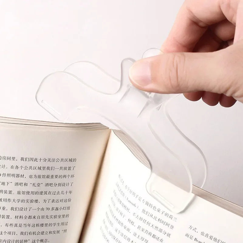 Transparent Plastic Book Clip Simple Reading Aid Fixed Book Holder Bookmarks Creative Design Practical Note Holder for Bookstore
