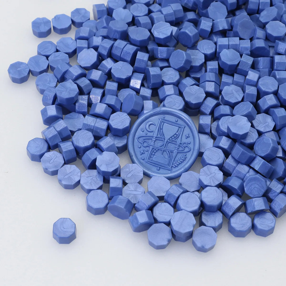 100pcs/bag Octagonal Sealing Wax Beads for Wax Stamps is Suitable for Wedding Invitations, Envelope Cards, Christmas Gift
