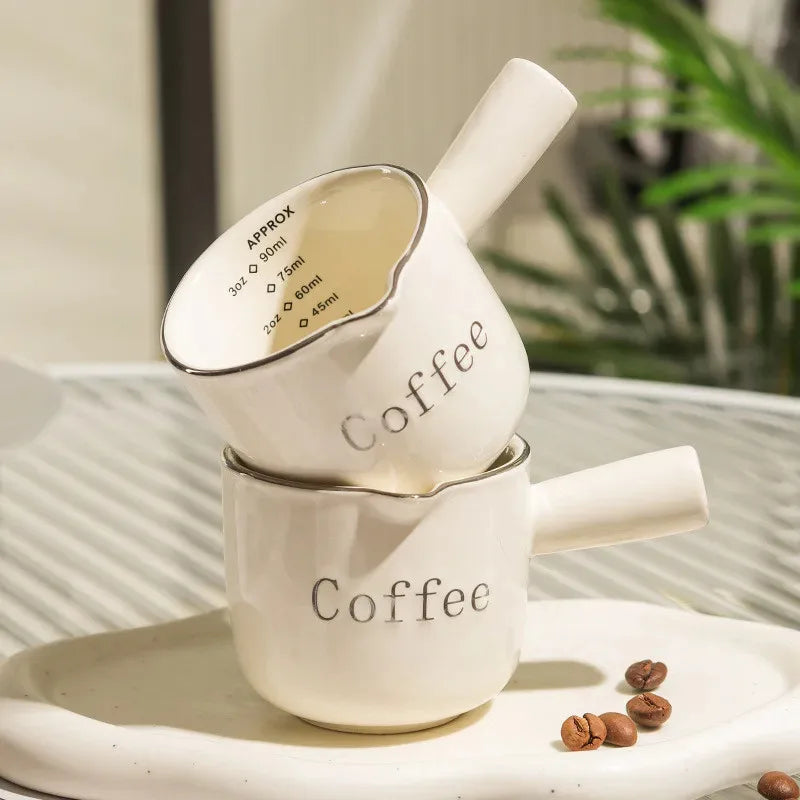 Espresso Coffee Ceramic Small Milk Cup Wth Scale Coffee Measuring Cup Extraction Cup With V-Shaped Mouth Pitcher
