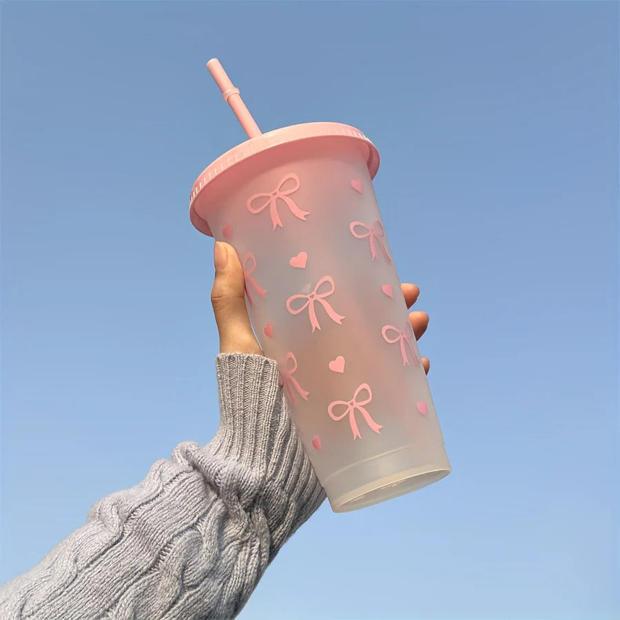 2/20pcs 24oz Reusable Party Cups with Straw & Lid Cute Bow Plastic Tumblers for Cold Drinks Home Office Outdoor Use Summer Gift
