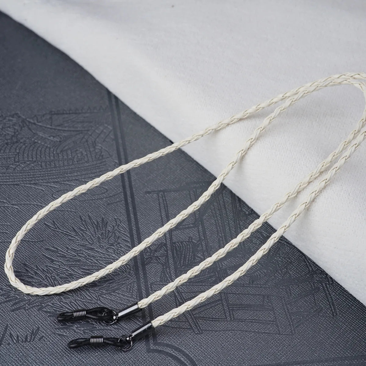1pc Women Men Glasses Leather Rope Chain Woven Glasses Lace Up Outdoor Sports Non-slip Glasses Accessorie﻿(11 Colors for Choose)
