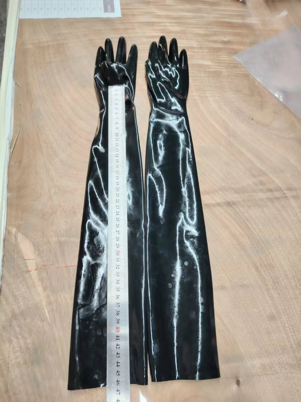 Black latex long gloves, suitable for both men and women
