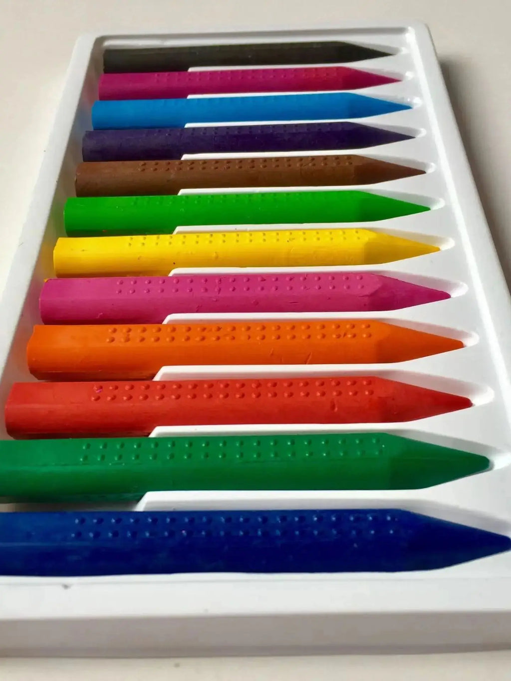 12Colors Wax Crayon Do not Dirty Hands Washable Crayons Drawing Painting Crayon Sticks Colored Wax Crayons Art Supply