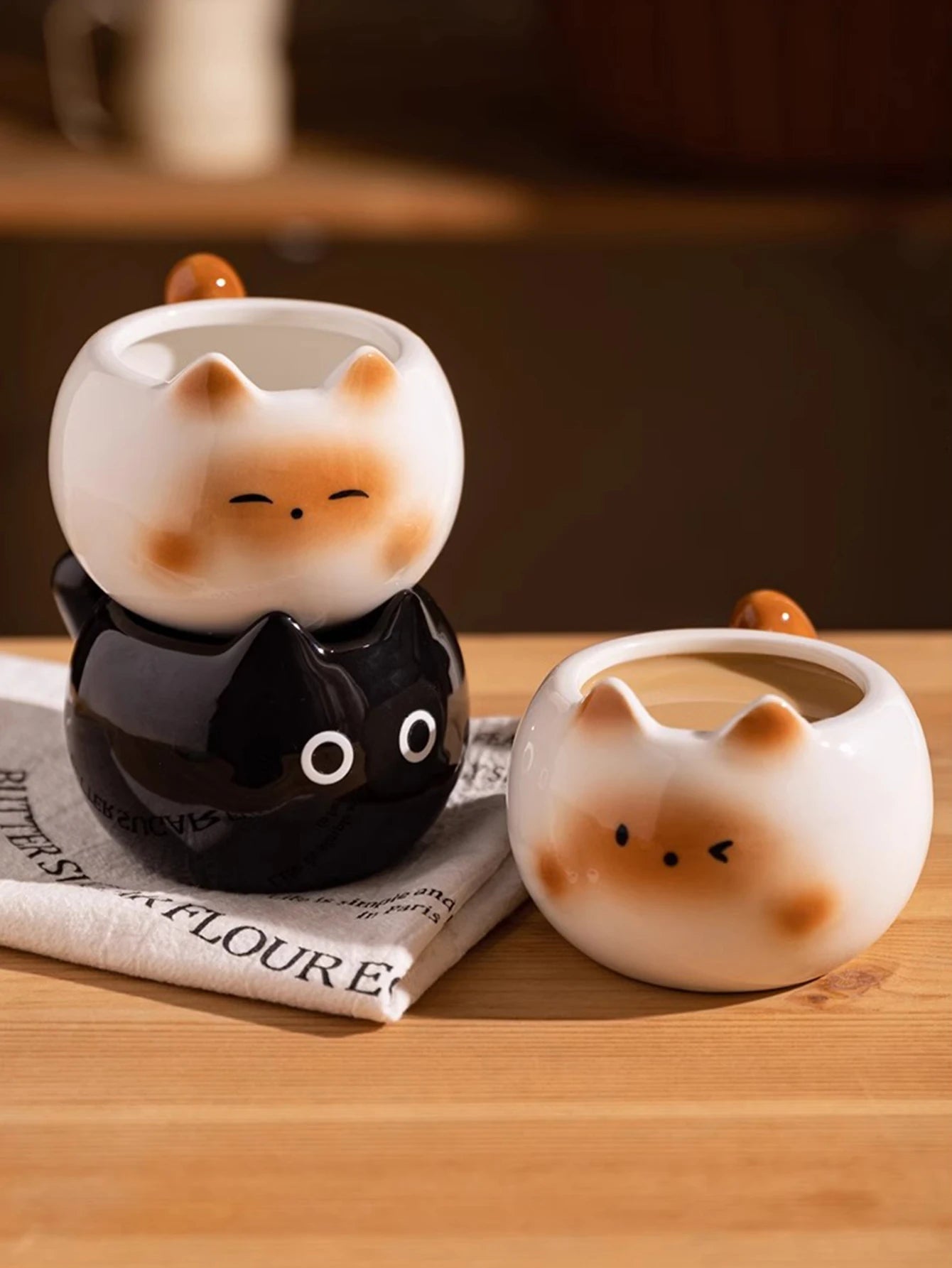 1Pc Siamese Cat Coffee Cup, Creative Cute Kitten Mug, High-Quality Exquisite Cup, Suitable for Coffee Shop Latte Art, Office, Living Room, Home, Bedroom Drinking Cup, Afternoon Tea Flower Tea Black Tea Cup, Gift
