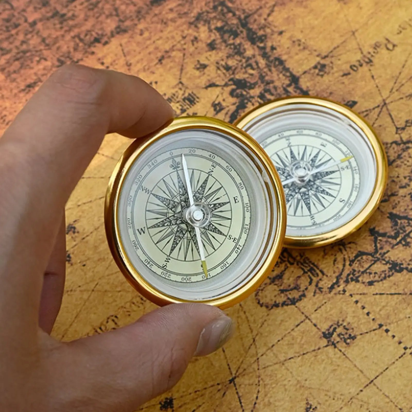 Compasses For Outdoor Adventure Retro Gold Glossy Design Hiking Camping Essential Tool With Metal Glass