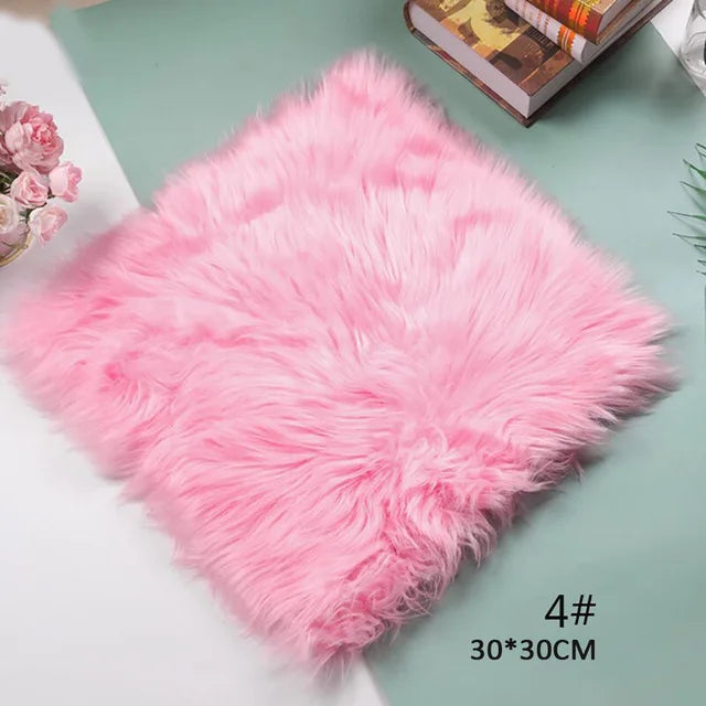 Pink Nail Art Soft Fur Foldable Hand Rest Pad Nail Art Photo Background Manicure Practice Cushion Mat Nail Equipment Tool