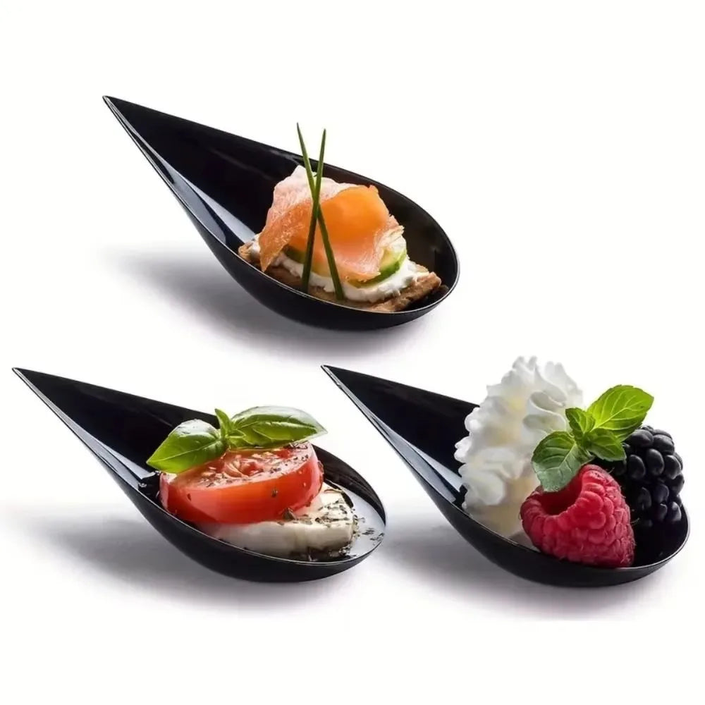 50Pcs Tear Drop Mini Appetizer Plates Plastic Mousse Dessert Tasting Spoons Plates Tableware Reusable Desserts Cakes Bowls