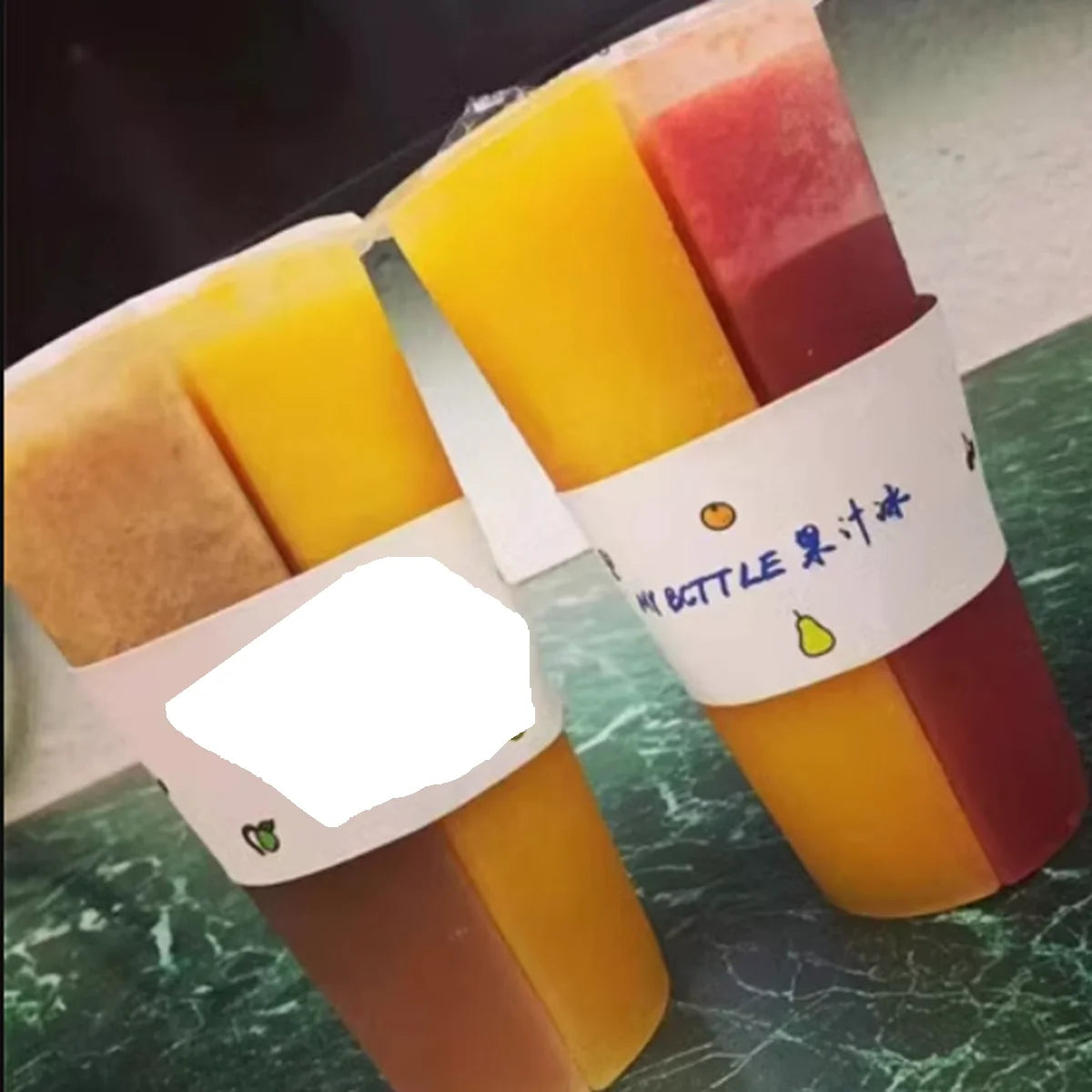 Disposable Bubble Tea Cups Plastic Drinking Cup with Lids 700ml Double Grid Thicken Smoothie Cup for Drinking Share Drinkware