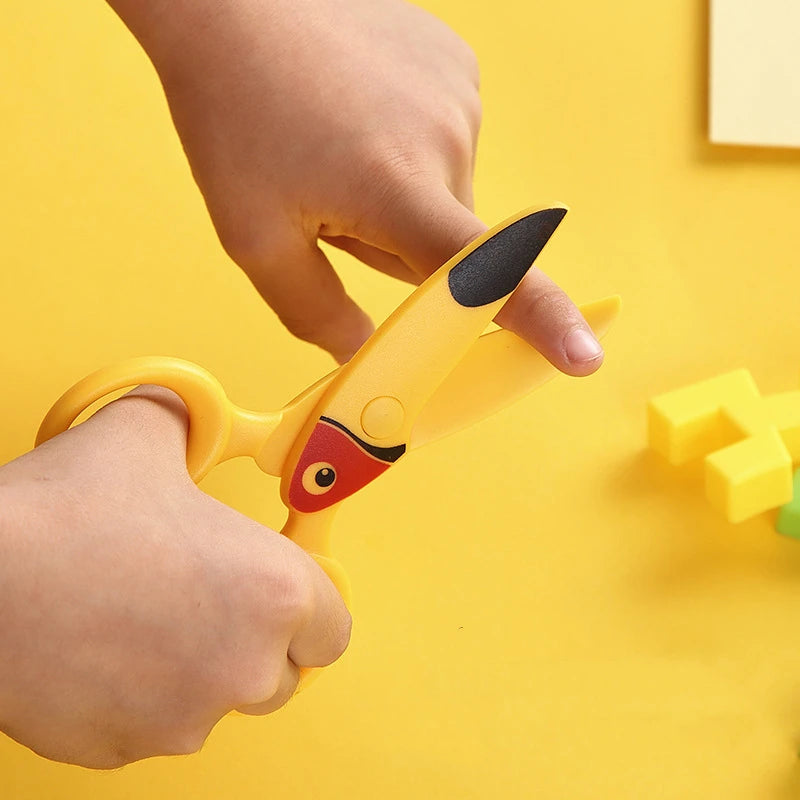 1pcs Kids Safety Scissor Cute Cartoon Plastic Knife Cutter for Children DIY Paper Handwork Office School Student F7231