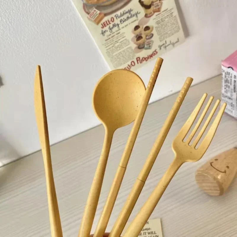 4 Pcs/Set Cutlery Wheat Straw Spoon Fork Chopsticks Box Tableware Portable Dinnerware Accessories Household Fashion Tableware