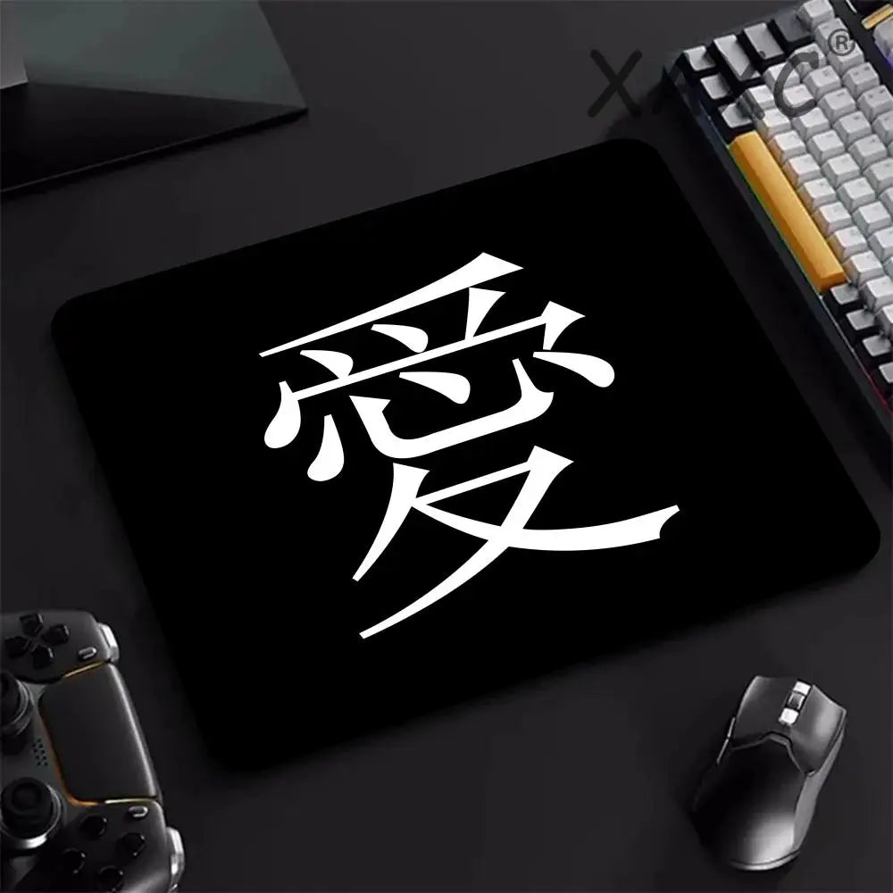 E-Sports Mousepad Chinese Character "Love" Speed Mice Pad Premium Locking Edge Mouse Mat 45x40CM Ultrafine Surface Desk Mat