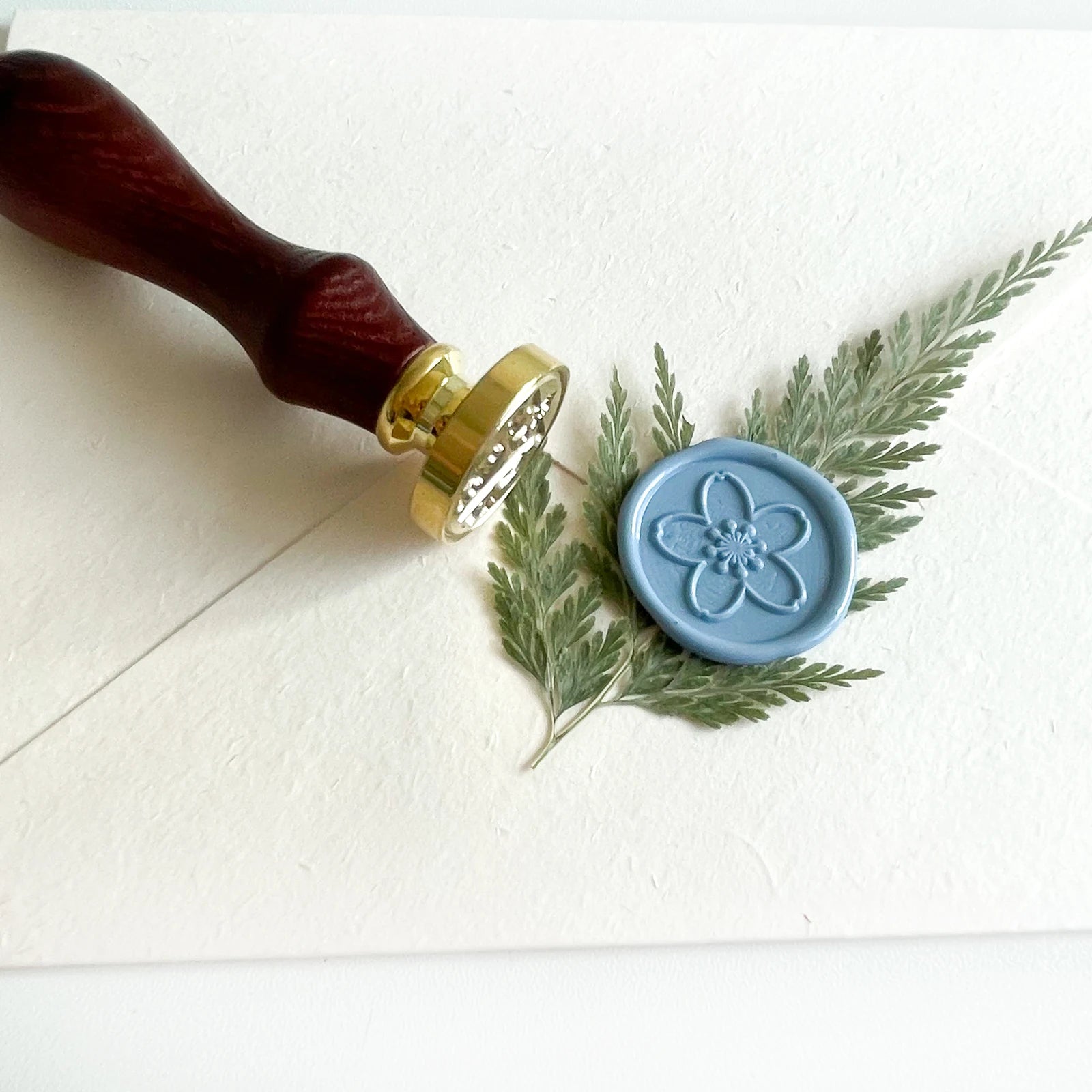 200pcs Octagon Sealing  Wax Beads for Wax Seal Stamp for Scrapbooking Cards Envelopes Wedding Invitations Gift Packaging