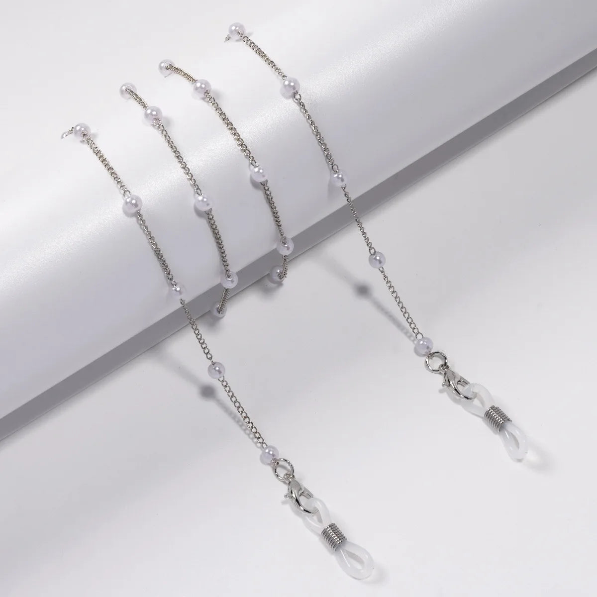 Fashion Reading Glasses Chain Pearl Flower Glasses Hanging Rope Anti-Lost Eyewear Mask Lanyard Women Sunglasses Glasses Chain